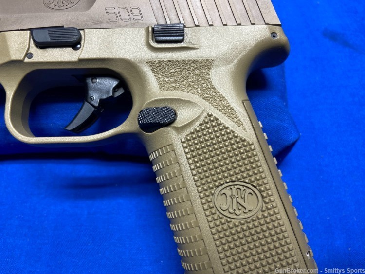 FN 509 Tactical 9MM Night Sights FDE-img-12