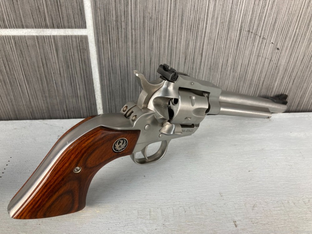 Ruger Stainless New Model Single Six Hardwood with .22LR and .22 WMR 6.5"-img-4
