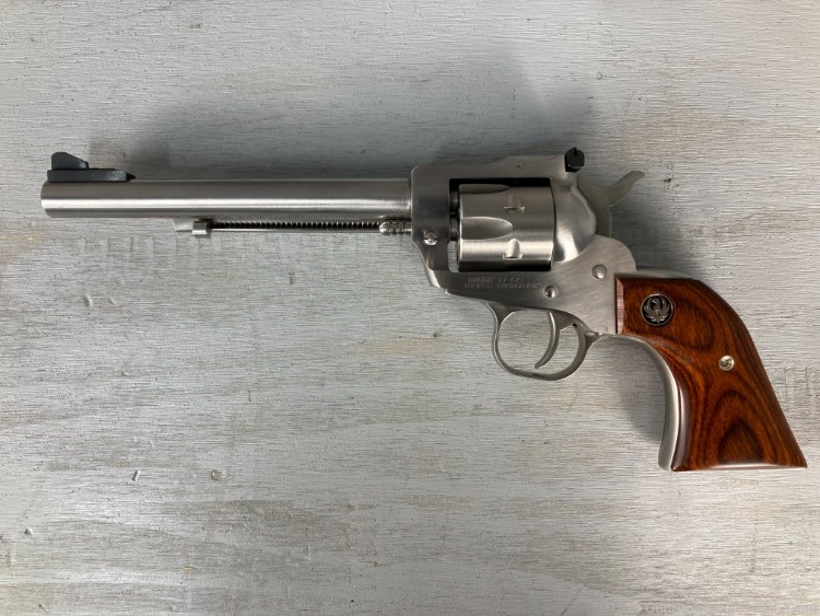 Ruger Stainless New Model Single Six Hardwood with .22LR and .22 WMR 6.5"-img-6