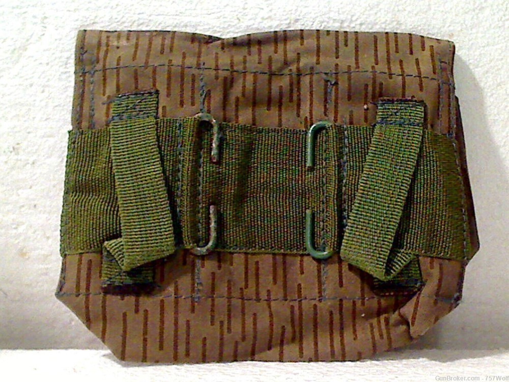 Surplus East German Raindrop Pattern 3 Section Mag Pouch For Web Belts-img-1