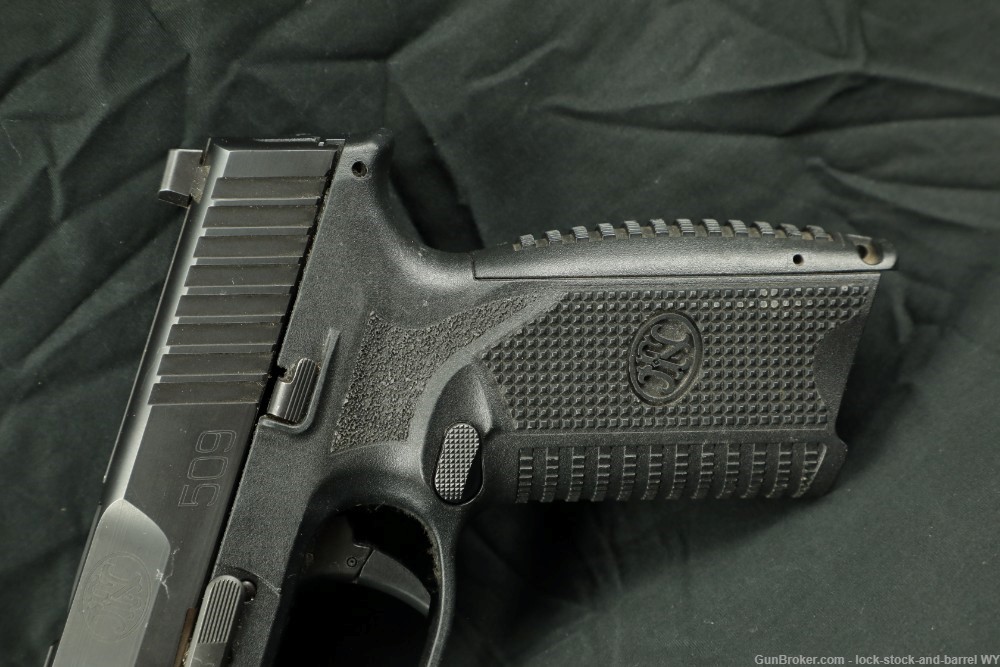 Fabrique Nationale FN 509 9mm 4” Striker Fired Semi-Auto Pistol w/ Case-img-8