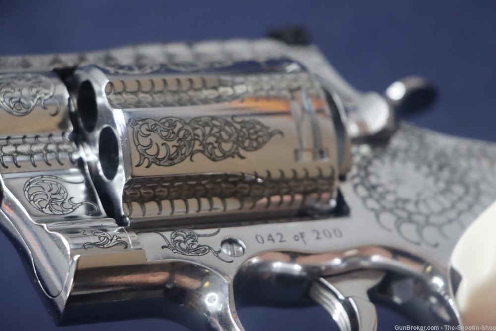 Colt ANACONDA Revolver Untamed Series 44MAG Engraved Stainless 1 of 200 NEW-img-29