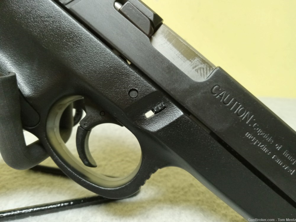Smith & Wesson SW40C Semi Auto Pistol, 40 S&W, 4" Barrel, 2 Mags-img-9