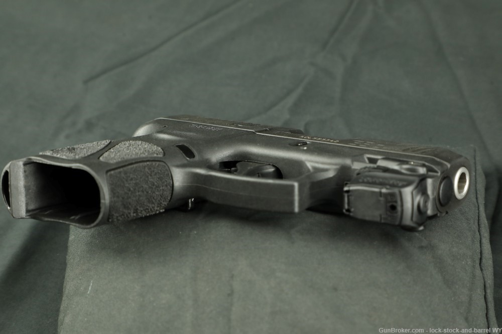 Taurus G3C 9mm 3.2” Semi-Auto Striker Fired Compact Pistol w/ Box & Laser-img-10