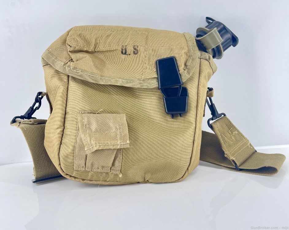 US Military Desert Storm Iraqi Freedom Canteen w/ Carrying Case Mint Condit-img-8