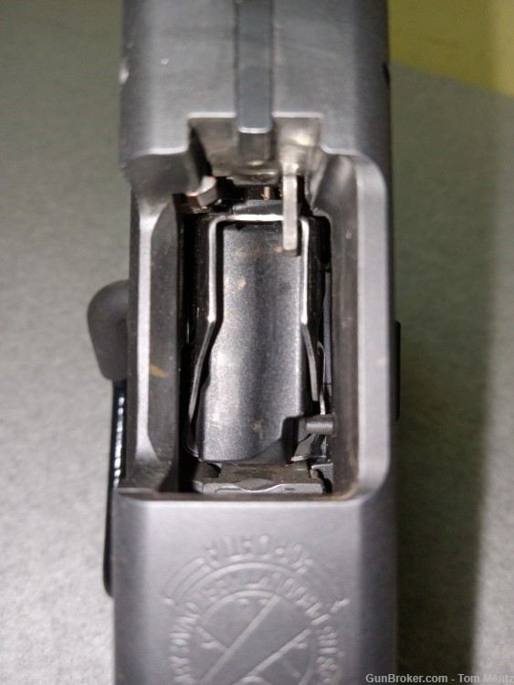 Springfield XD-40 SemiAuto Pistol, 40S&W, 4" Barrel, 3 Mags, Case-img-19