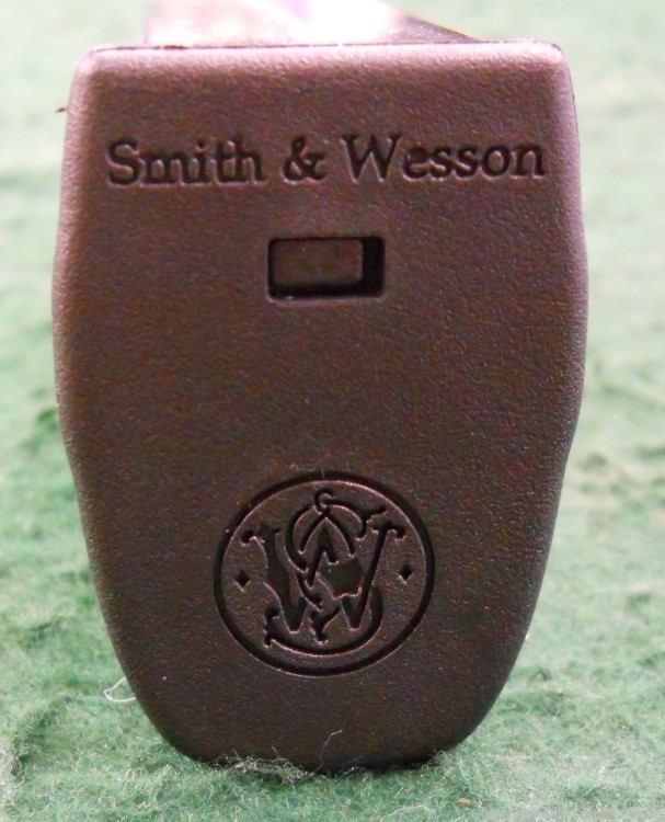Smith & Wesson Factory Magazine for SD40 SD40VE .40 S&W 14 Round-img-2