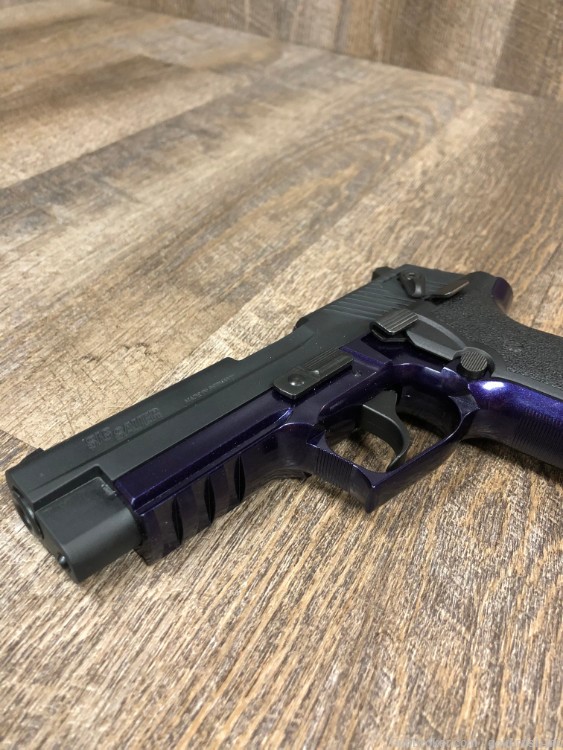 Sig Sauer Mosquito Purple .22 LR 4" 1 Mag HARD CASE Mos-22-Purp CLEAN! Used-img-4