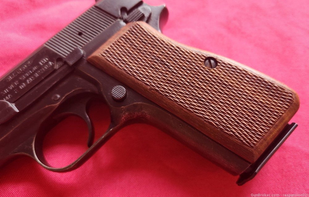 RARE F.N BROWNING  HI POWER 9MM ARGENTINE 1970S -img-11