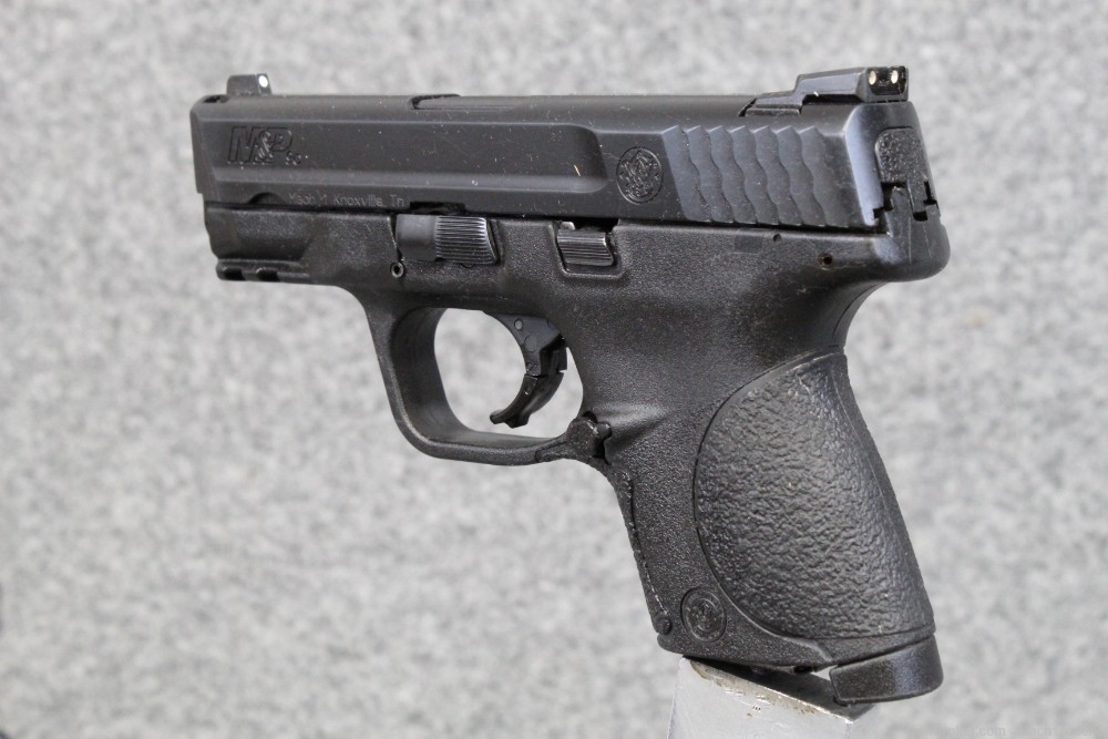 Smith and Wesson Model M&P 9mm Compact Surplus Pistol-img-3