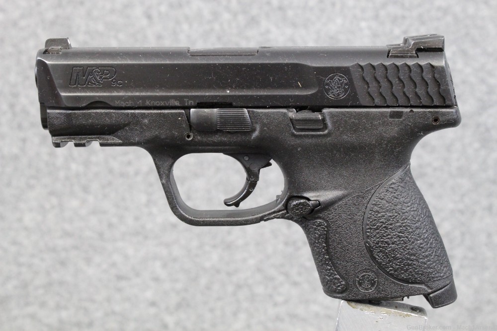 Smith and Wesson Model M&P 9mm Compact Surplus Pistol-img-0