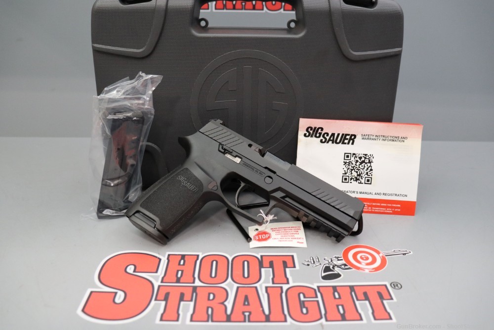 *NEW* Sig Sauer P320 Full 9mm 4.7" w/case-img-0