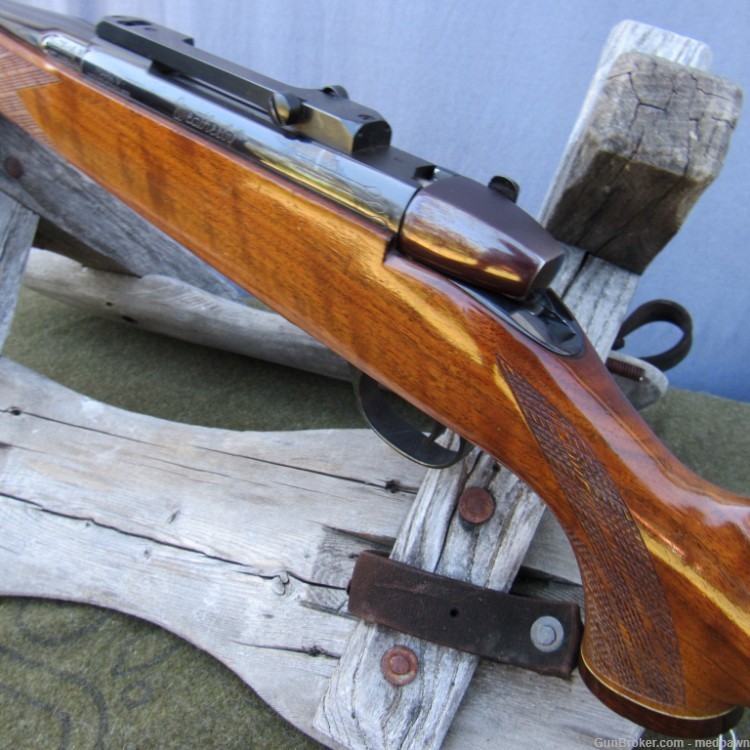 Stunning Vintage W German Mark V .257 Weatherby Deluxe Wood & Gloss blue -img-3
