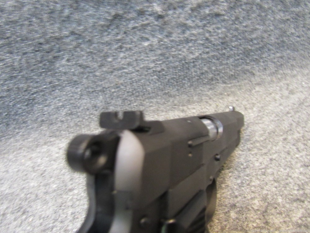 Springfield SA-35 pistol in .9MM Hi Power extra grips-img-8