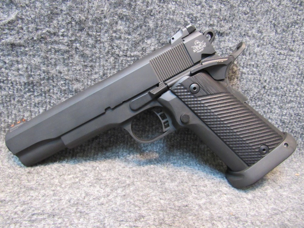 Rock Island M1911 A2 pistol in .10MM w/ .40SW barrel and 2 magazines-img-1