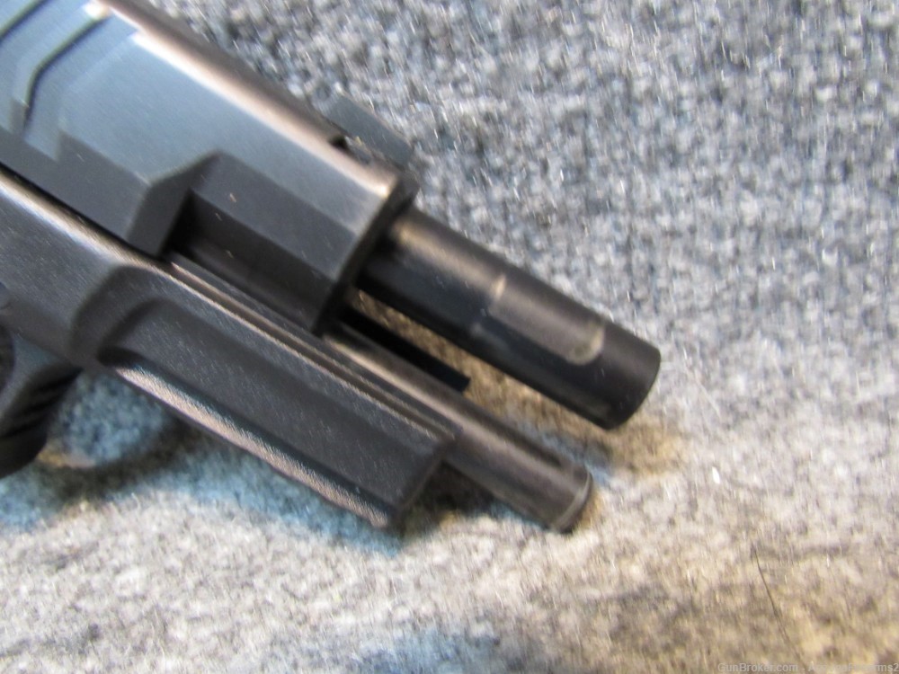 Springfield XDM pistol in .9MM w/ 1 magazine-img-6