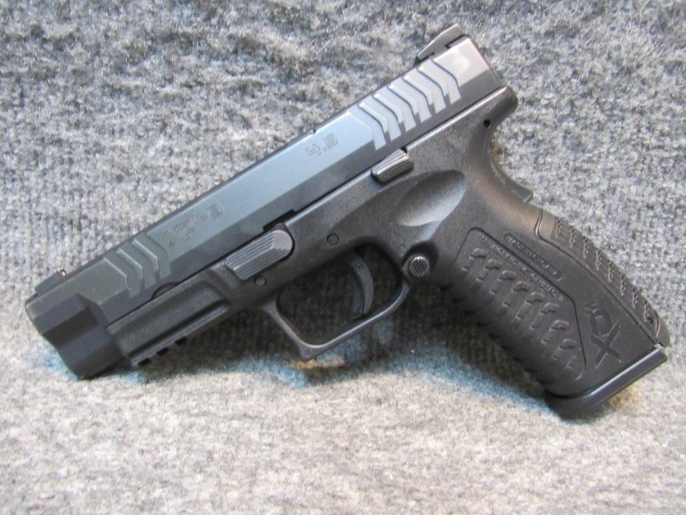Springfield XDM pistol in .9MM w/ 1 magazine-img-1
