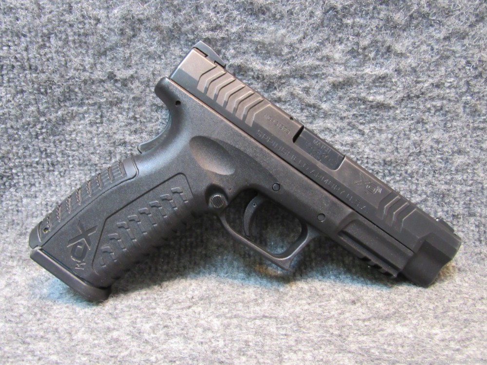 Springfield XDM pistol in .9MM w/ 1 magazine-img-0