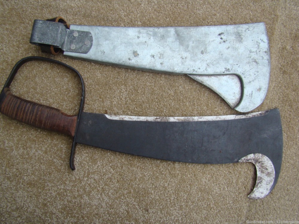 Woodsman's  Pal machete Model 280 w/ metal sheath-img-3