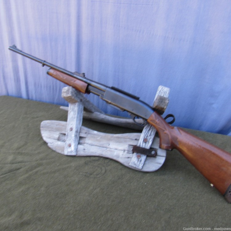 Classic 70s Era Remington 7600 Pump Rifle 30-06 W/Gloss wood and rust blue -img-2