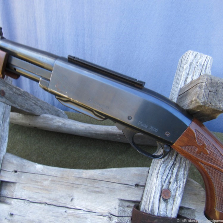 Classic 70s Era Remington 7600 Pump Rifle 30-06 W/Gloss wood and rust blue -img-3