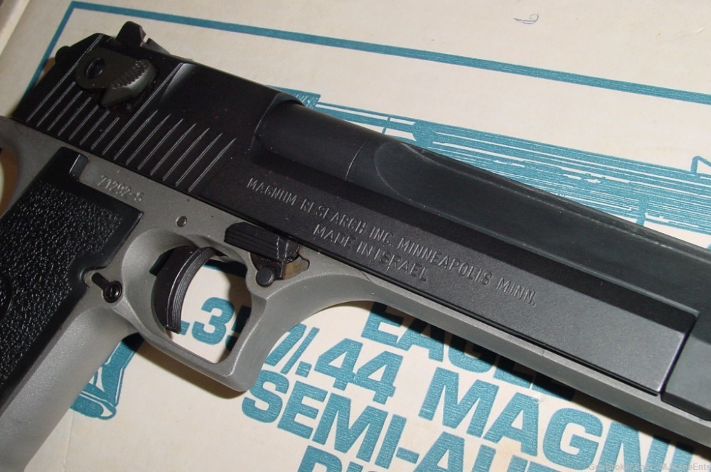 Made in Israel IMI Magnum Research Desert Eagle .44Mag pistol w/3 magazines-img-5