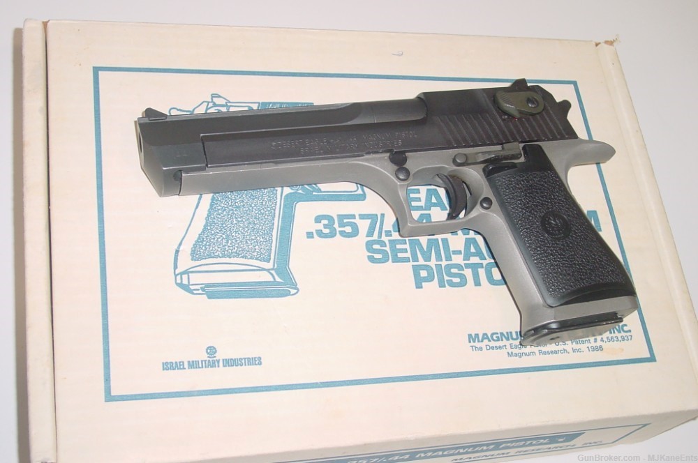 Made in Israel IMI Magnum Research Desert Eagle .44Mag pistol w/3 magazines-img-7