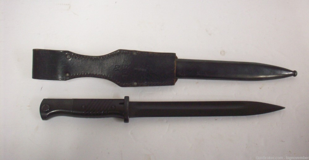 German Mauser 98 Bayonet with Scabbard-img-2
