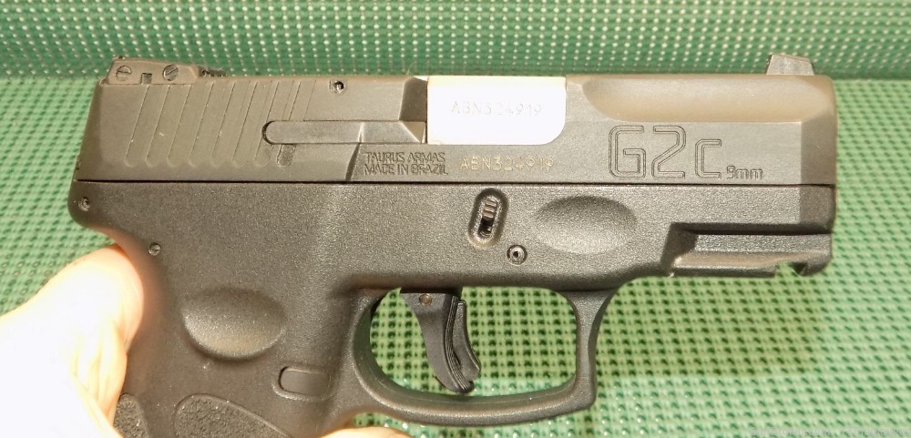 Taurus G2C 9mm Pistol with 12 Round Mags Used NO RESERVE-img-1