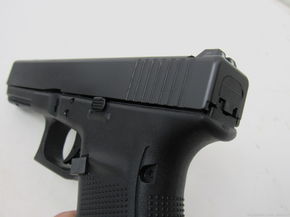  New Condition in Box Glock 21 Gen 4 w/Night Sights 3 mags 45acp No Resv-img-4