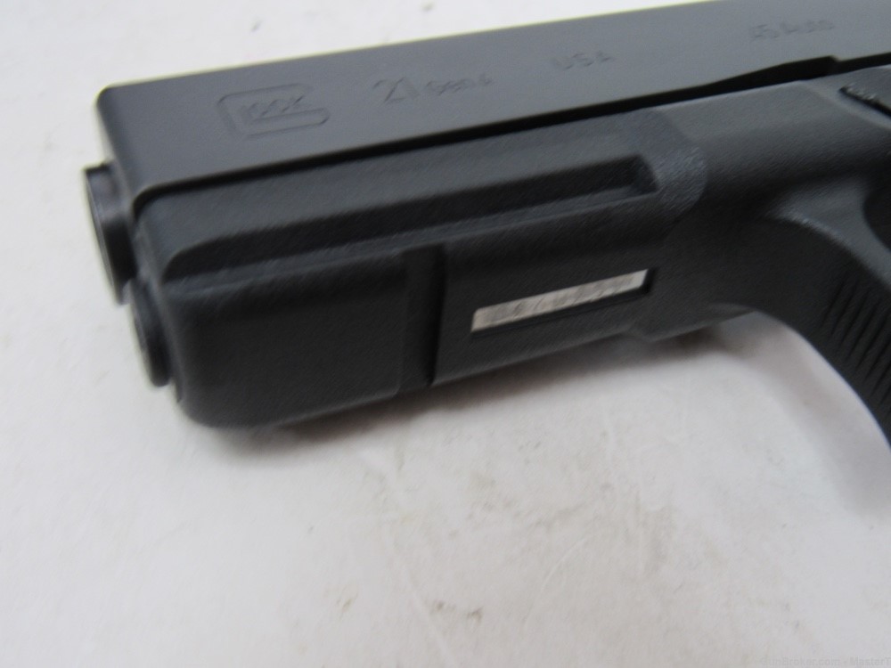  New Condition in Box Glock 21 Gen 4 w/Night Sights 3 mags 45acp No Resv-img-6