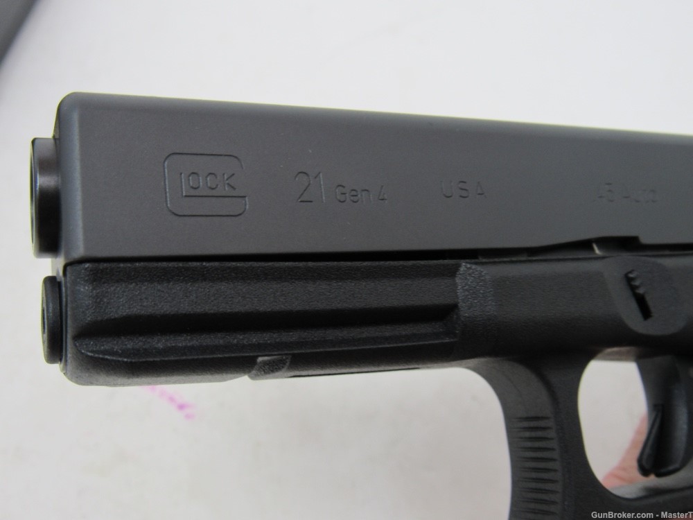  New Condition in Box Glock 21 Gen 4 w/Night Sights 3 mags 45acp No Resv-img-3