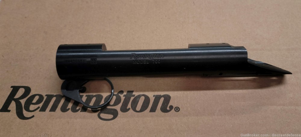 Remington model 700 reciever long action / la magnum #85271 no bolt-img-1
