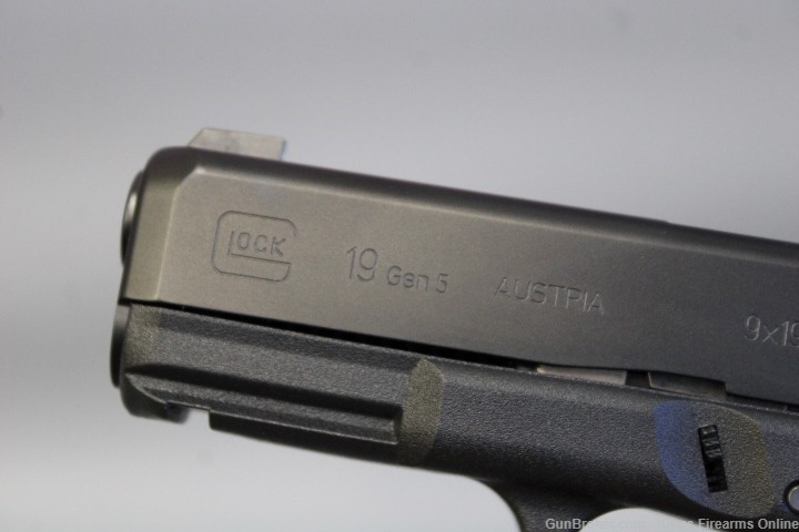 Glock 19 Gen 5 9mm Item C-img-15