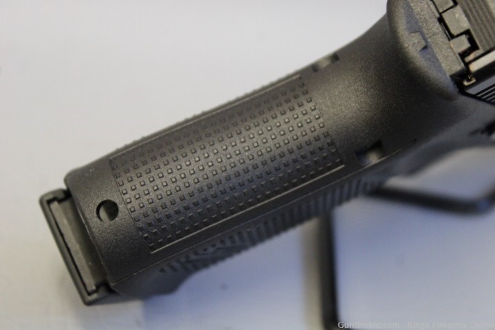 Glock 19 Gen 5 9mm Item C-img-4