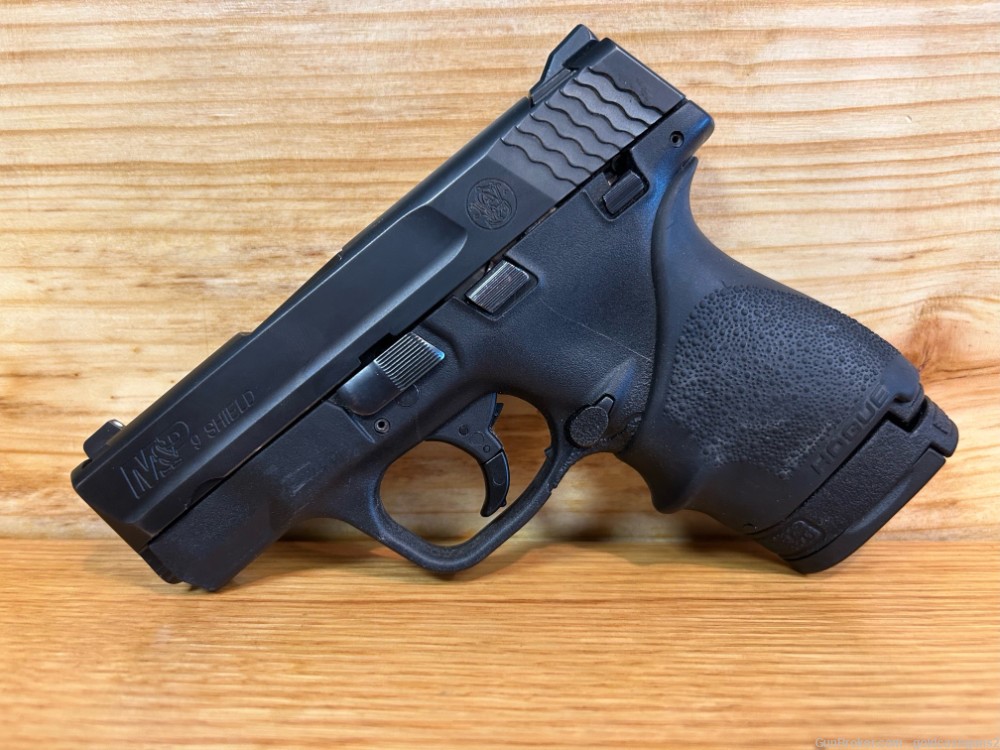 Smith & Wesson M&P9 Shield w/ Hogue Grip and One 8 Round Magazine-img-0