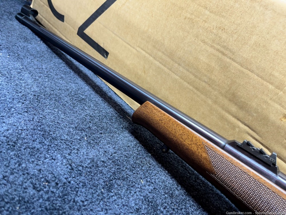 USED LIKE NEW CZ 550 Safari Magnum in .375 H&H Mag with 25" Brl Holds 5!-img-6