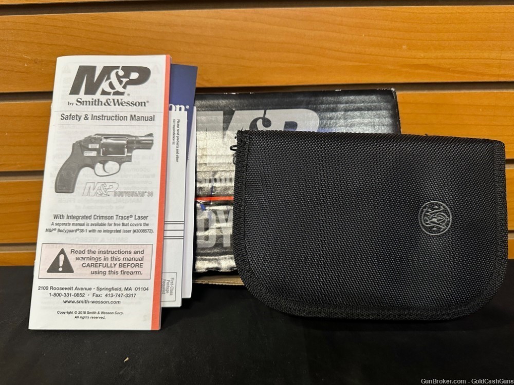 Smith and Wesson BG38-1 Bodyguard W/ Box/Softcase/Manual-img-7