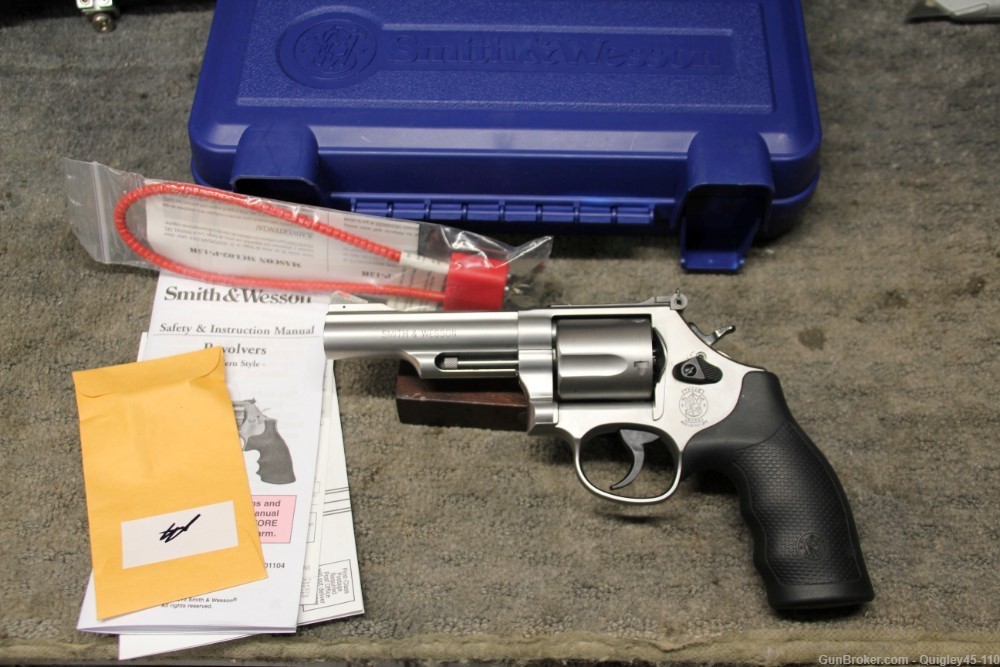 Smith & Wesson 69 44 Mag Stainless -img-0