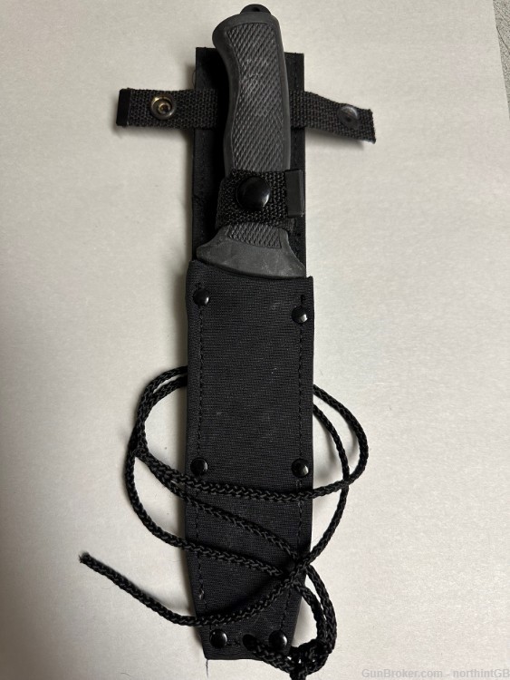 BELGIAN PARATROOPER COMANDO KNIFE. DAMAGED SCABBARD. SERIAL #1436-img-4