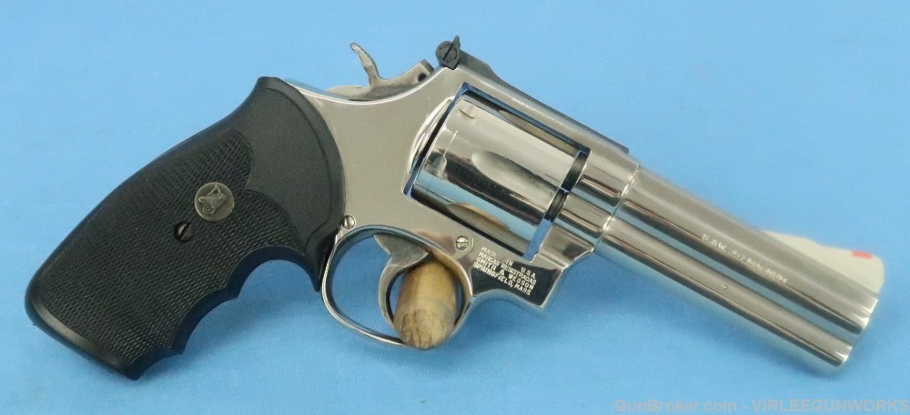 Smith & Wesson Model 586-1 Nickel 4 Inch Boxed Product 103541 Made 1986-img-23