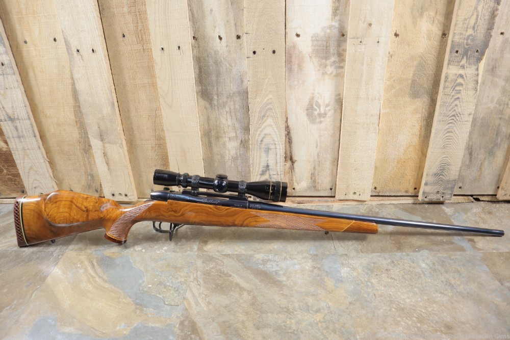 Gorgeous Weatherby Mark V Left Handed .240Wby Mag Penny Bid NO RESERVE-img-1