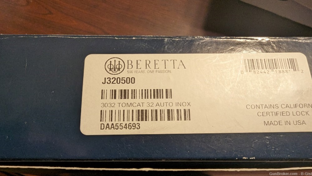 Beretta 3032 INOX Tomcat 2.4" 32ACP w/Hard Case-img-4