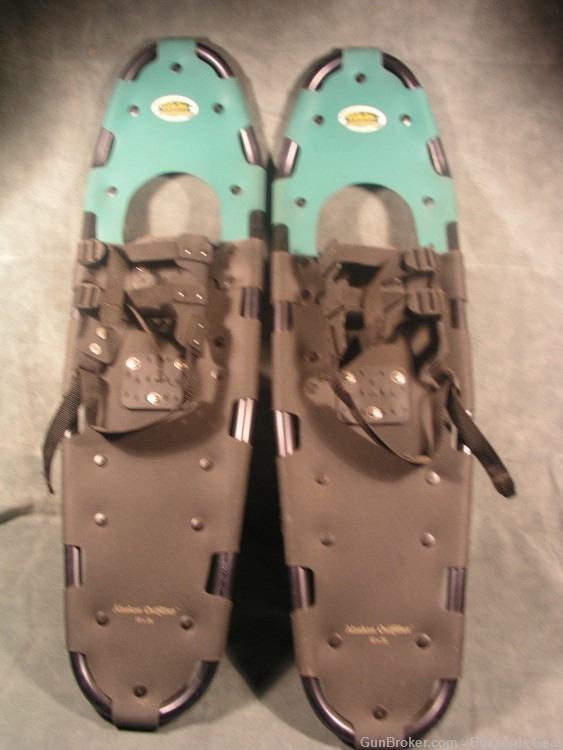 Cabela's Snow Shoes 10 X 36 Alaskan Outfitter-img-0