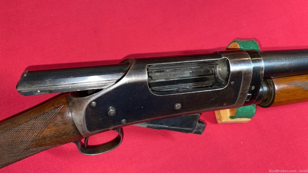 Winchester Model 97 Deluxe Pump Action 12 Gauge MFD 1940-img-25