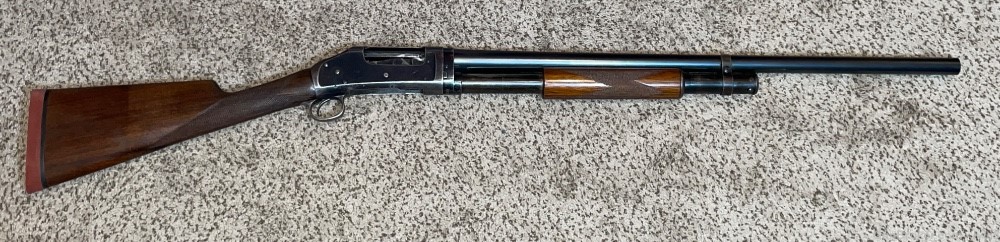 Winchester Model 97 Deluxe Pump Action 12 Gauge MFD 1940-img-0