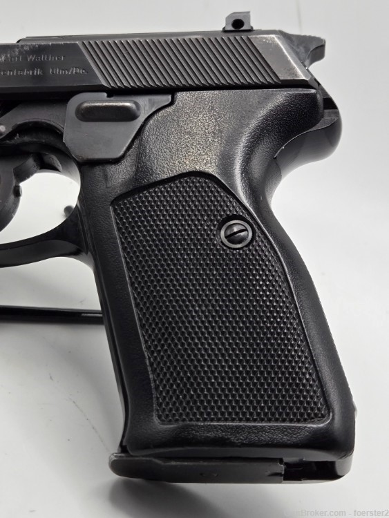 Early German (1984) WALTHER P5 cal 9mmL semi-auto pistol w. manual-img-6