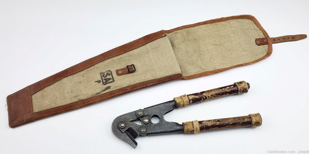 WWII era Finnish military Wire Cutters and SA marked canvas pouch-img-0