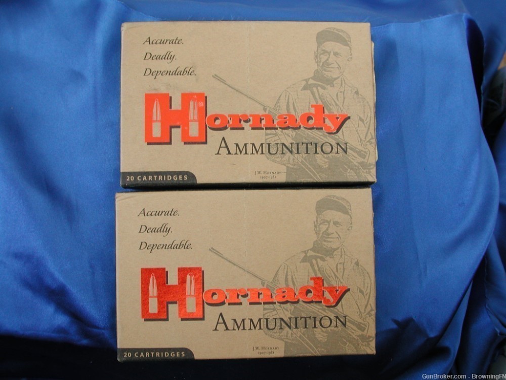 2 TWO) FULL Boxes 40 Rds .376 Steyr 225 gr Soft Point Hornady -img-2