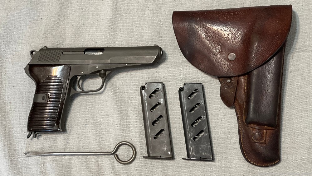 1954 Czech CZ-52 in 7.62x25mm Tokarev with 2 Magazines and Holster-img-0